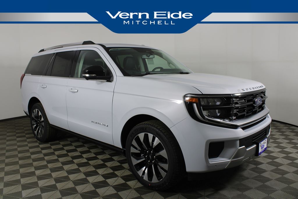2026 Ford Expedition Platinum's photo