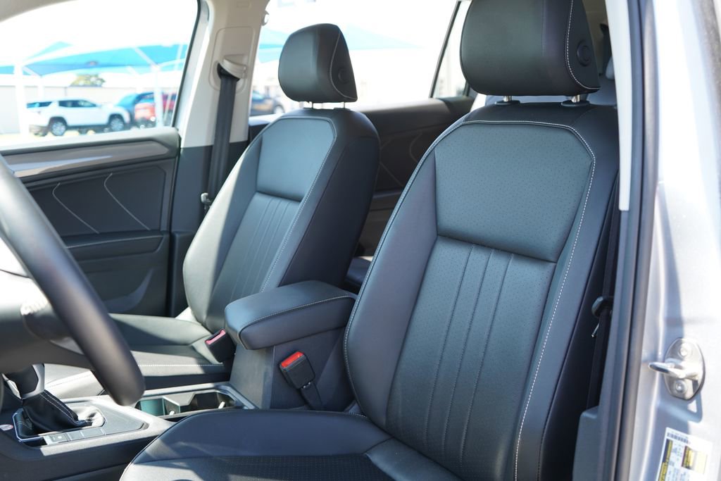 2024 Volkswagen Tiguan SE Wolfsburg Edition photo 10