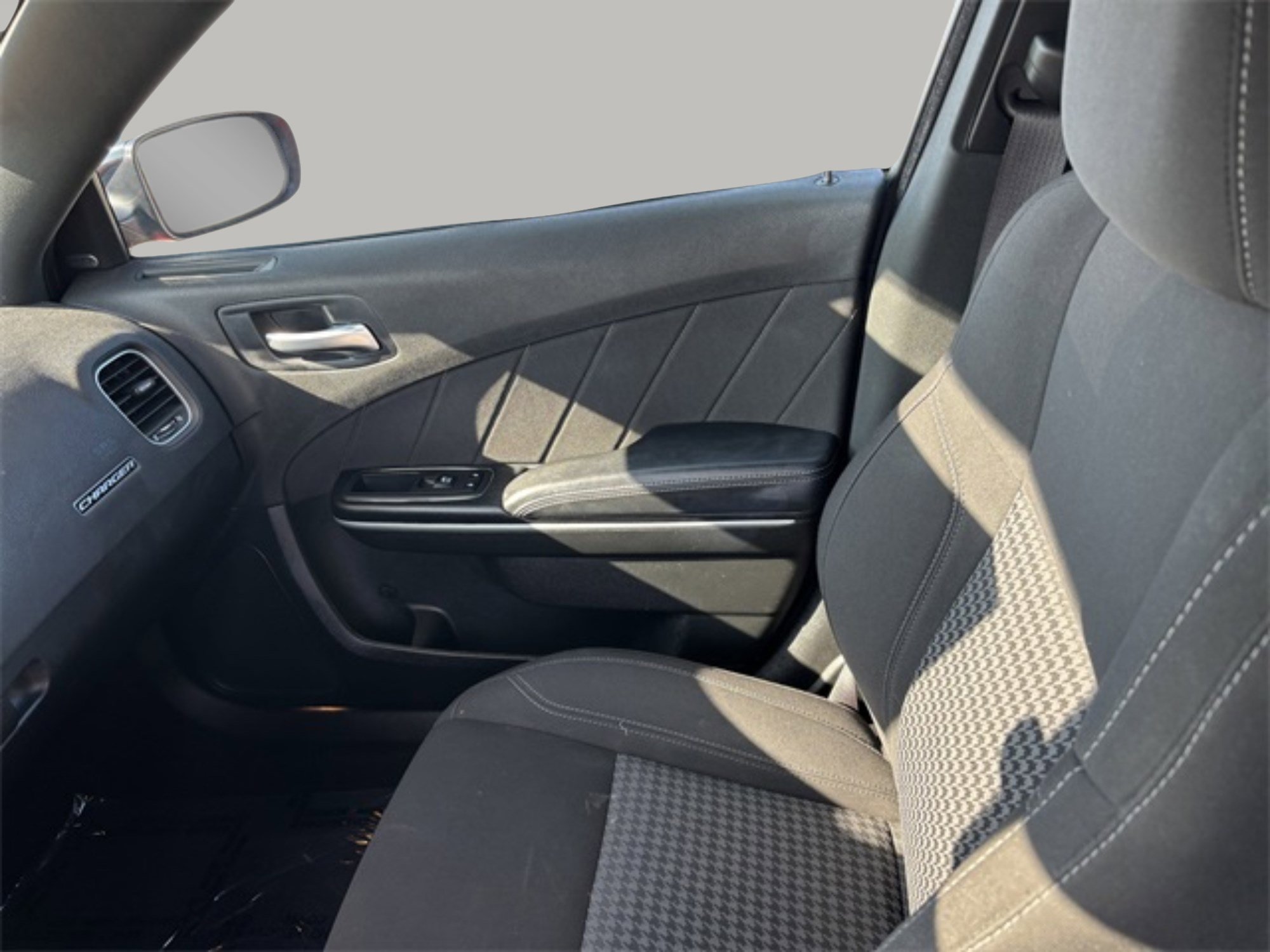 2023 Dodge Charger SXT photo 15