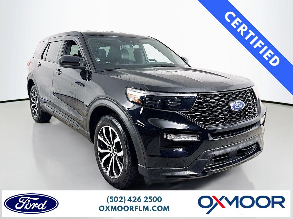 2022 Ford Explorer ST's photo