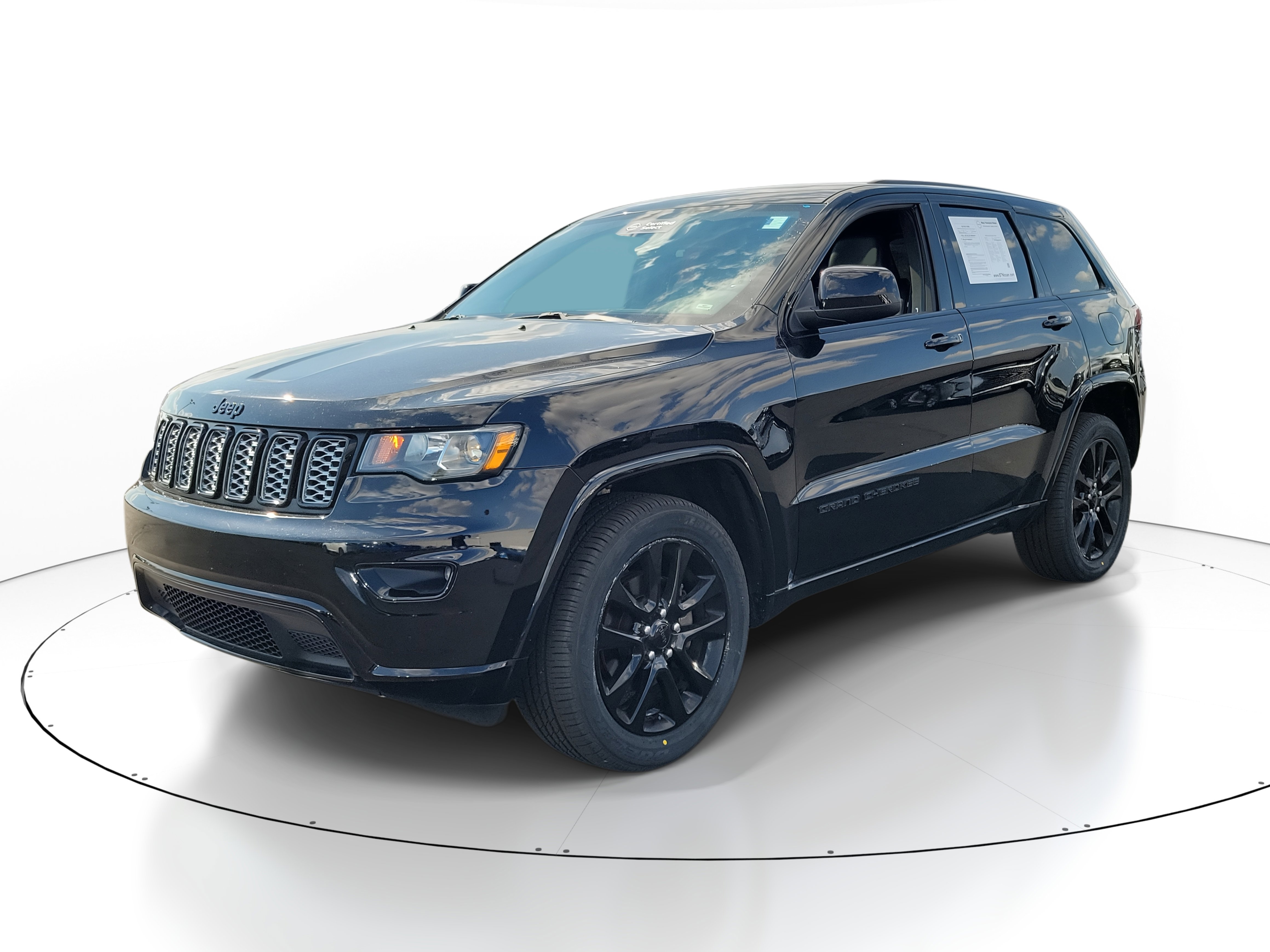 2020 Jeep Grand Cherokee Altitude photo 2