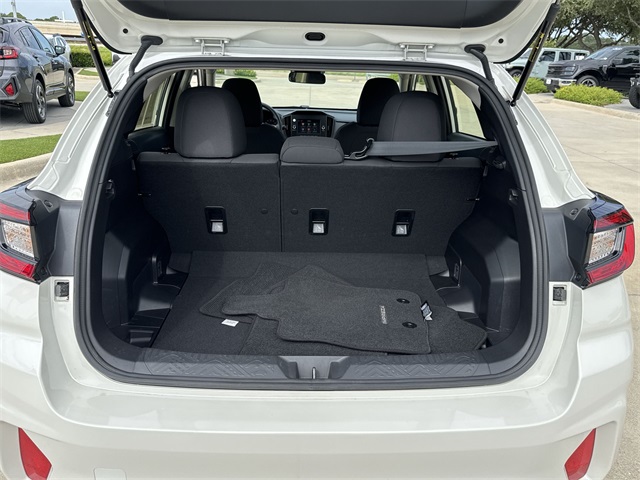 2025 Subaru Impreza Base photo 12