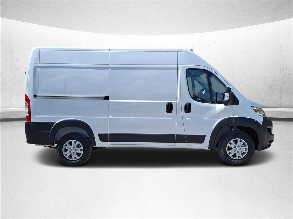 2025 Ram ProMaster 2500 photo 2