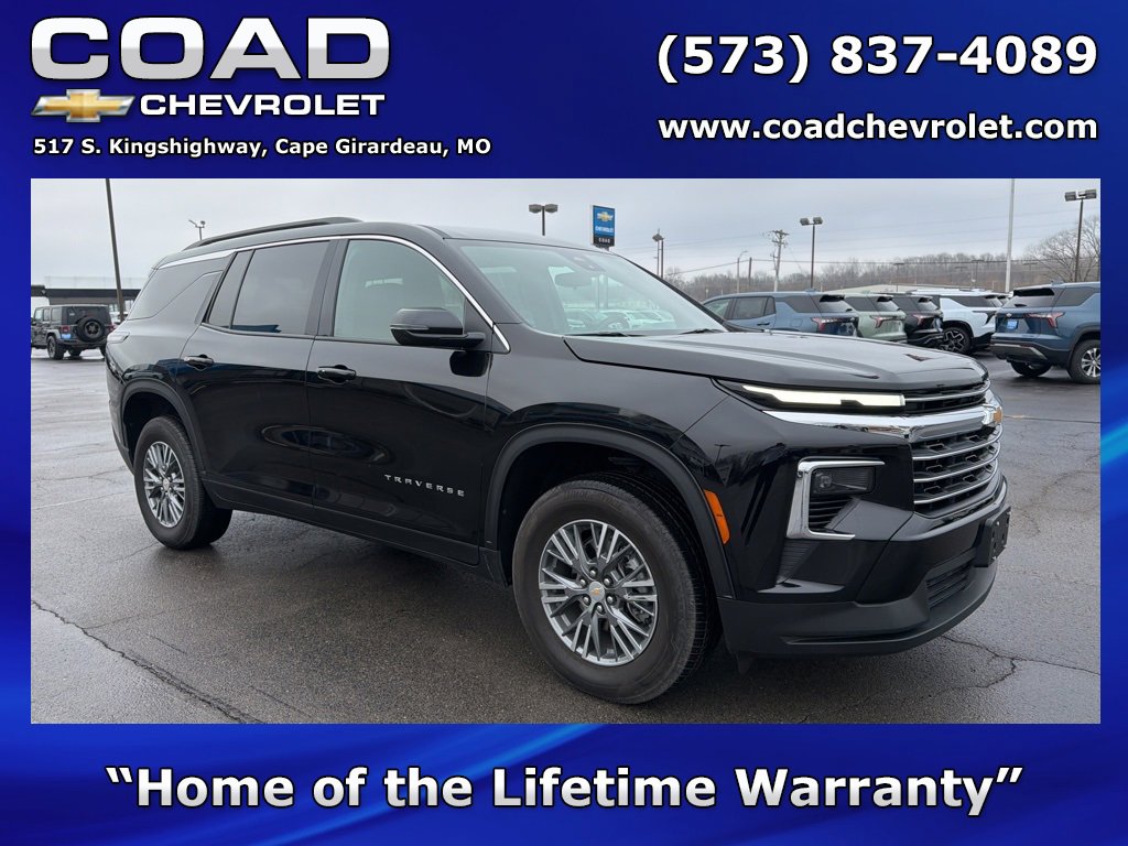 2025 Chevrolet Traverse LT's photo