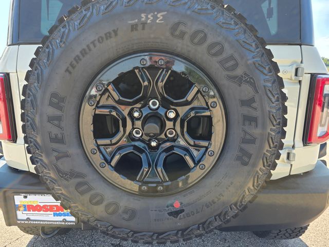 2025 Ford Bronco Outer Banks photo 34