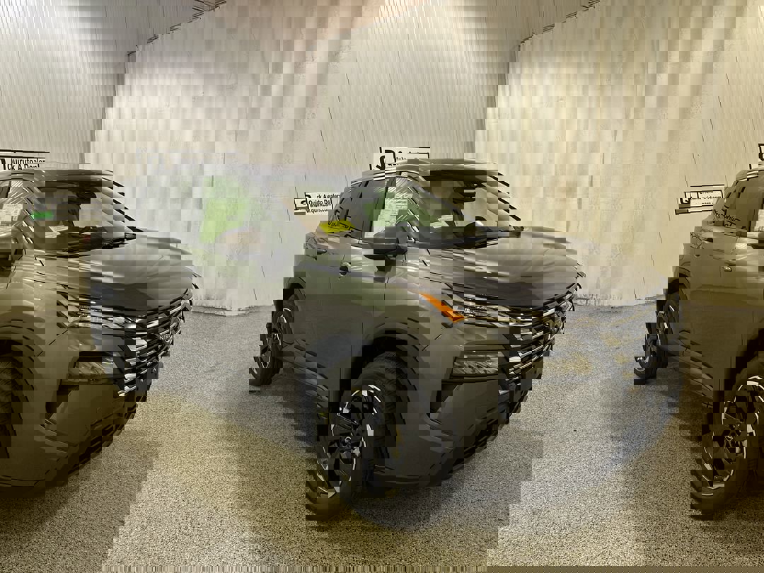 2026 Nissan Rogue SV's photo