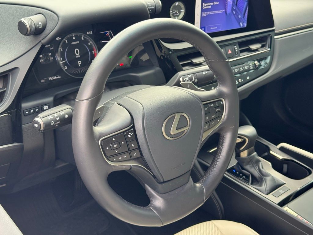 2024 Lexus ES 350 Premium photo 13