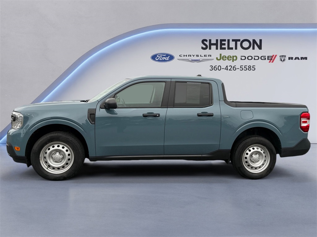 2022 Ford Maverick XL photo 2