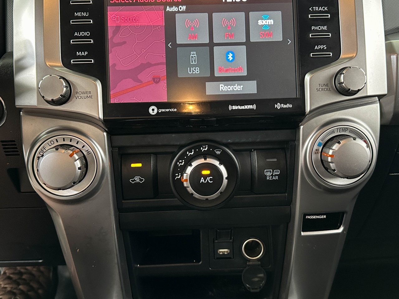 2022 Toyota 4Runner Trail photo 8