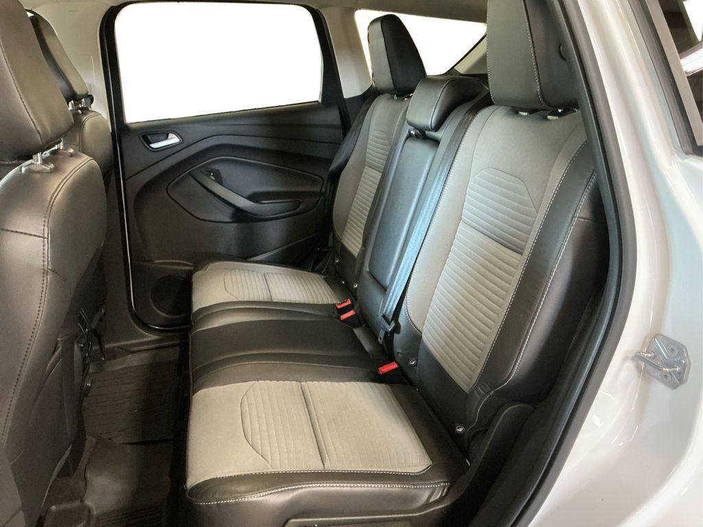 2018 Ford Escape SE photo 9