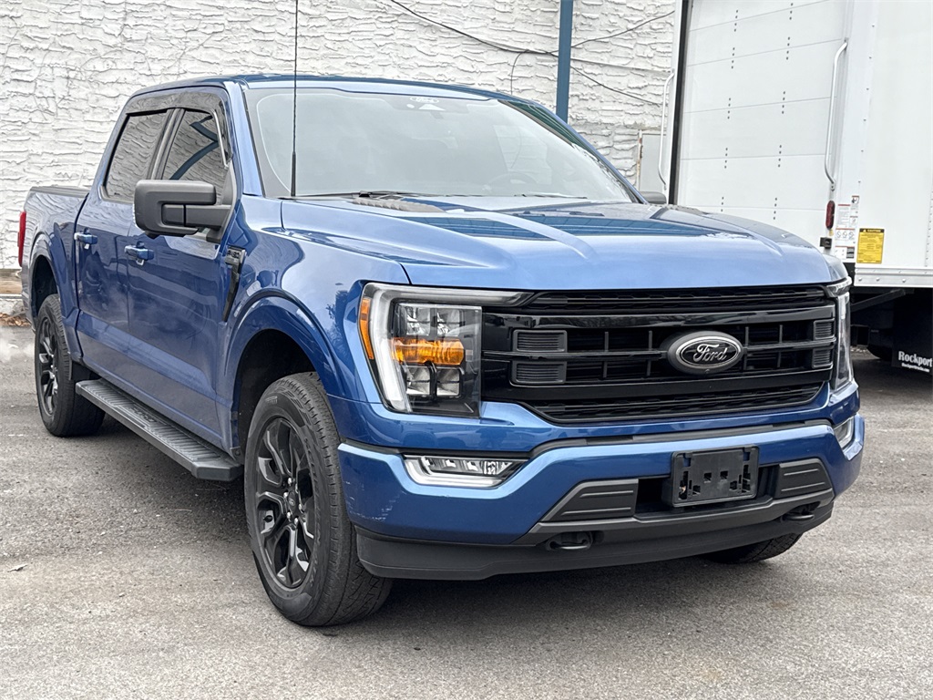 2022 Ford F-150 XLT's photo