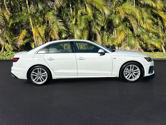 2024 Audi A4 45 S line Premium Plus Quattro photo 3