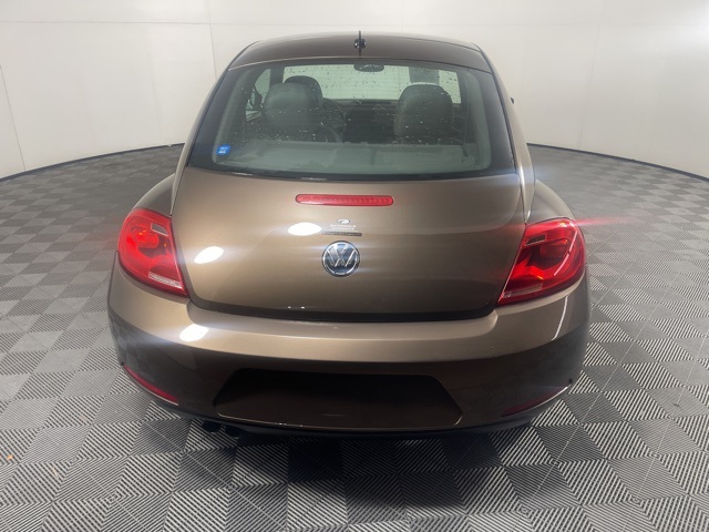 2012 Volkswagen Beetle 2.5L photo 8