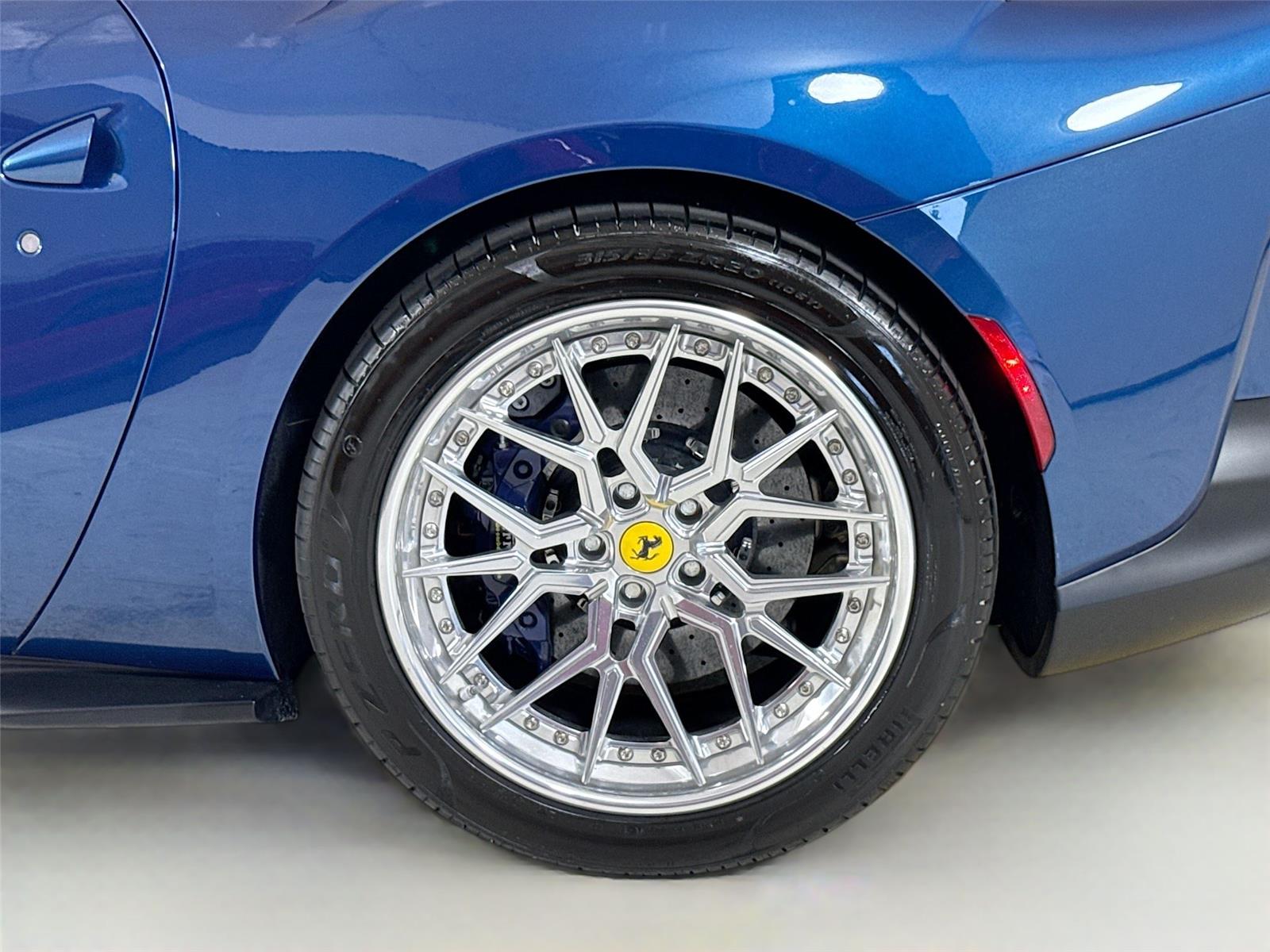2020 Ferrari 812 Superfast photo 37