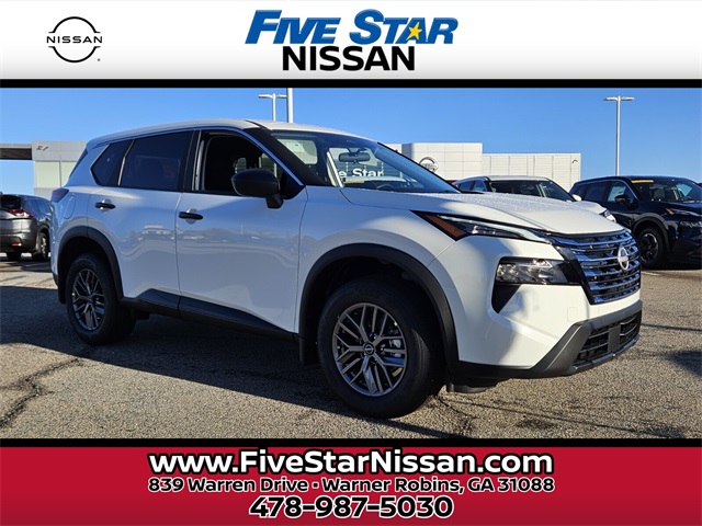 2026 Nissan Rogue S's photo