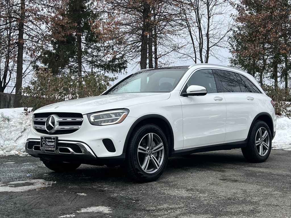 2021 Mercedes-Benz GLC GLC300's photo