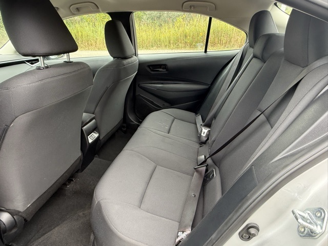 2024 Toyota Corolla LE photo 12