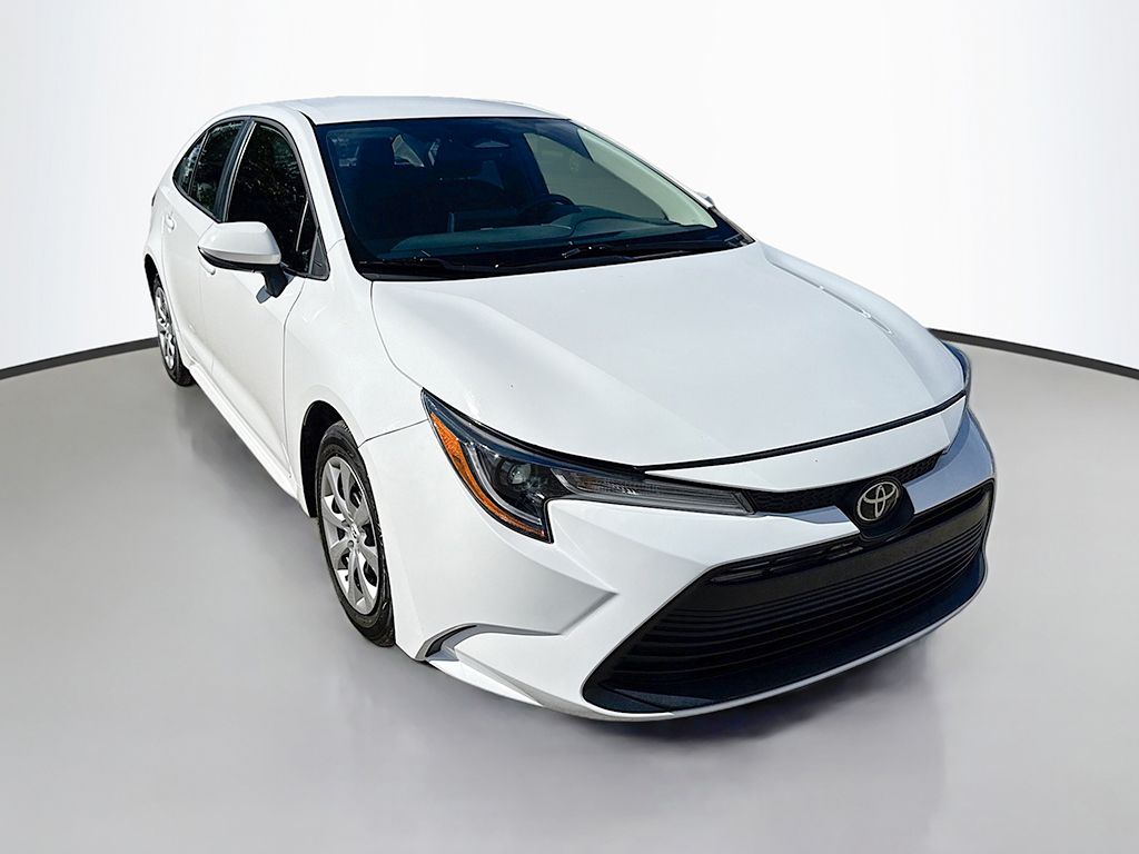2024 Toyota Corolla LE photo 2