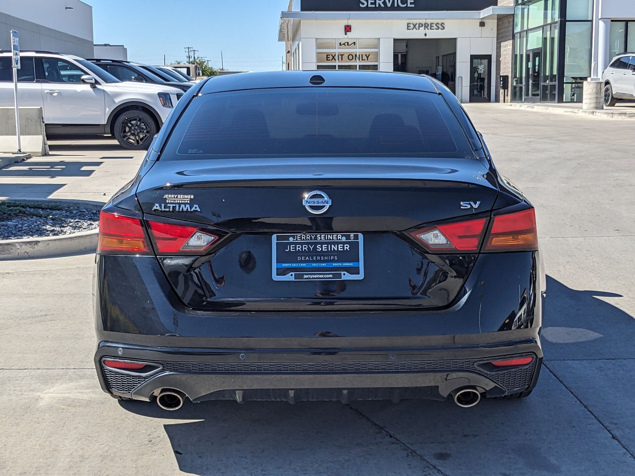 2019 Nissan Altima 2.5 SV photo 4