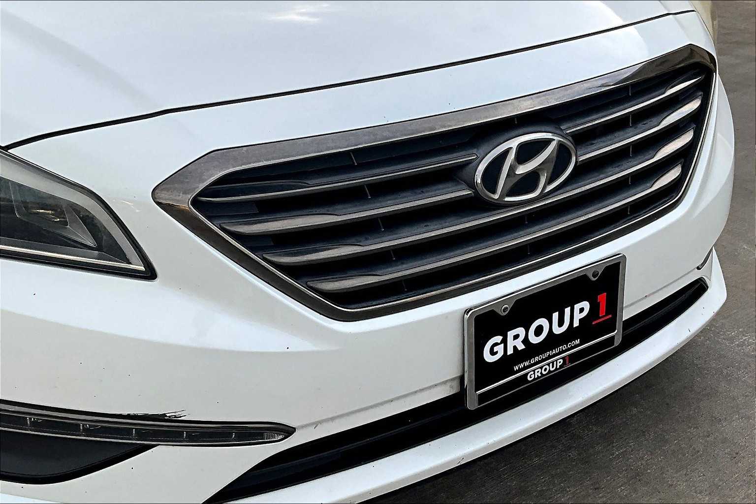 2015 Hyundai Sonata Limited photo 25