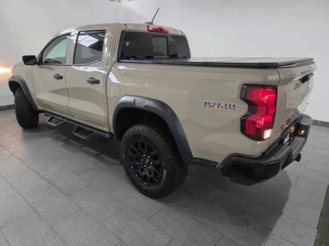 2023 Chevrolet Colorado Trail Boss photo 2