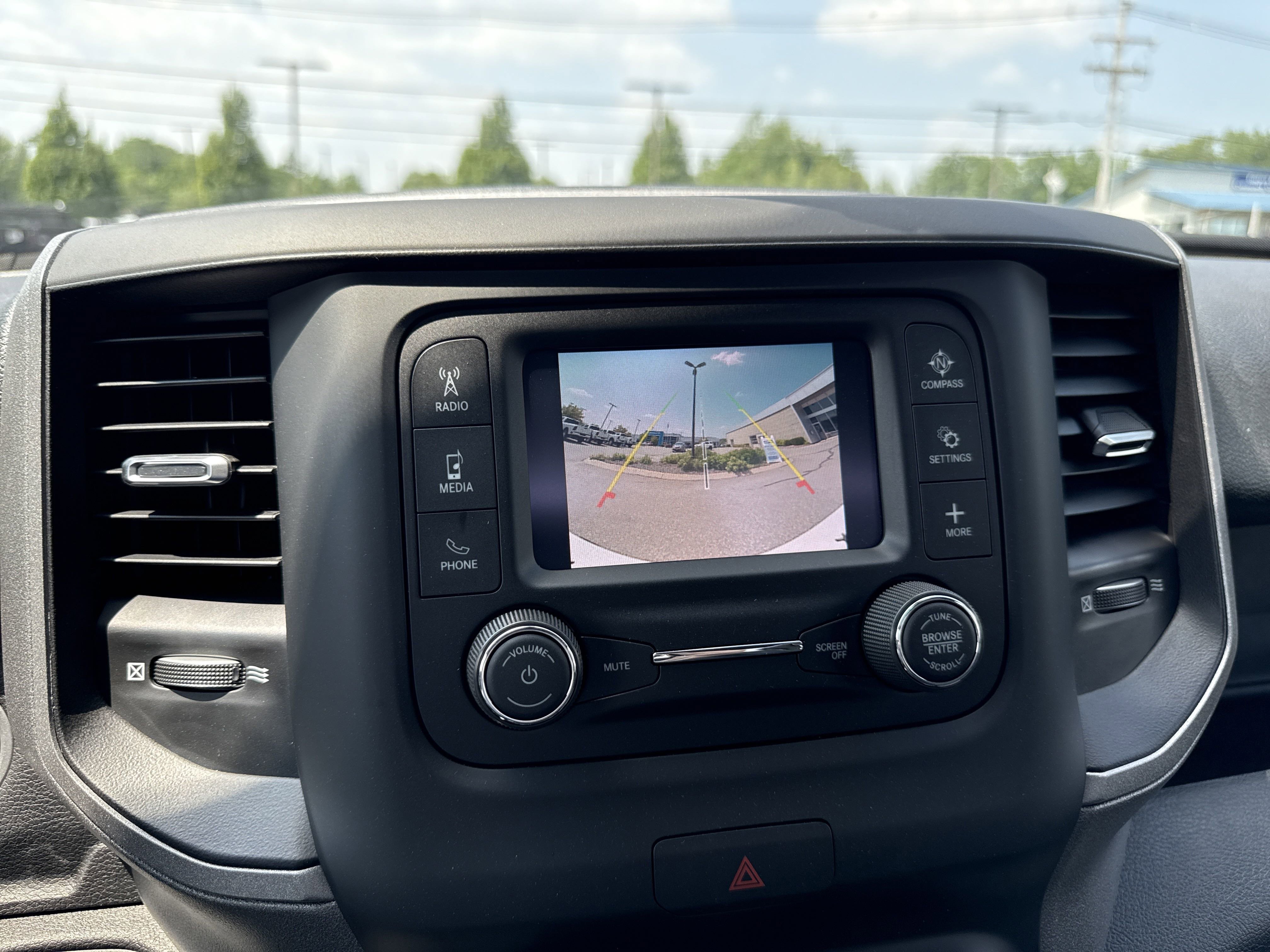 2024 Ram 2500 Tradesman photo 2