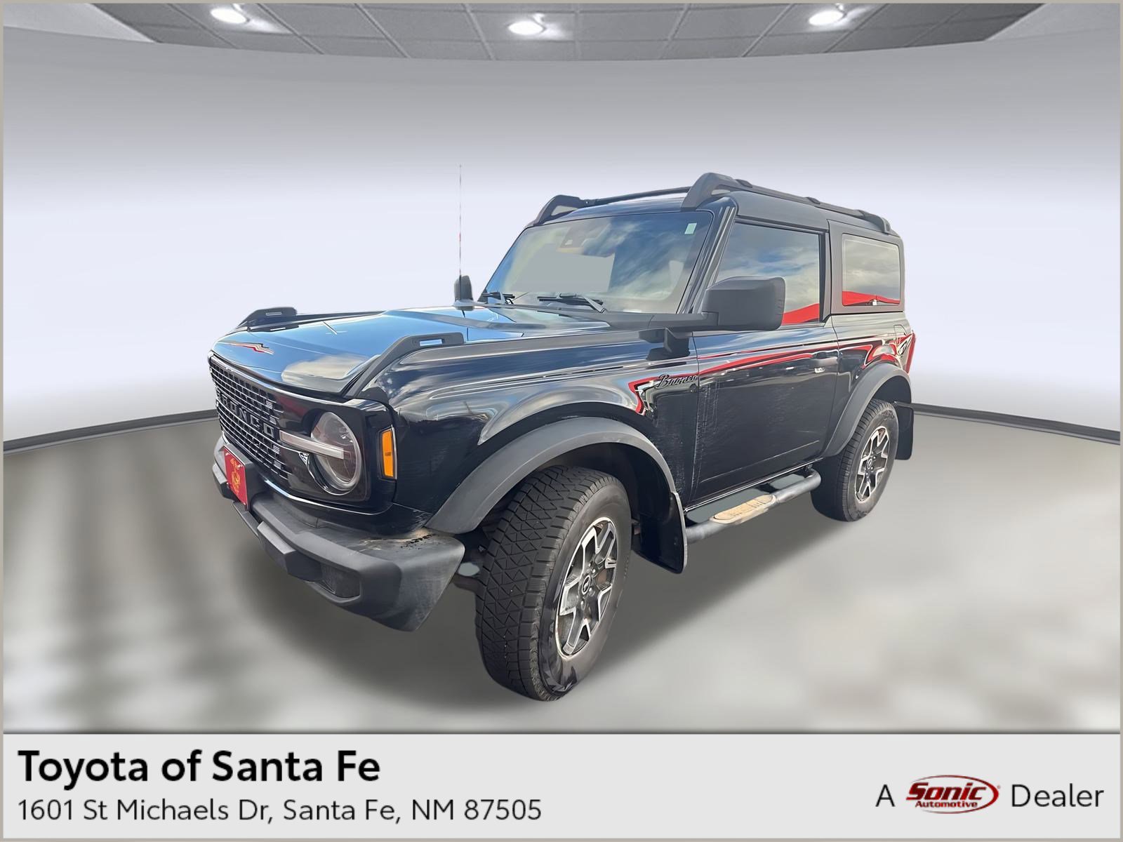 2023 Ford Bronco 2-Door Base's photo