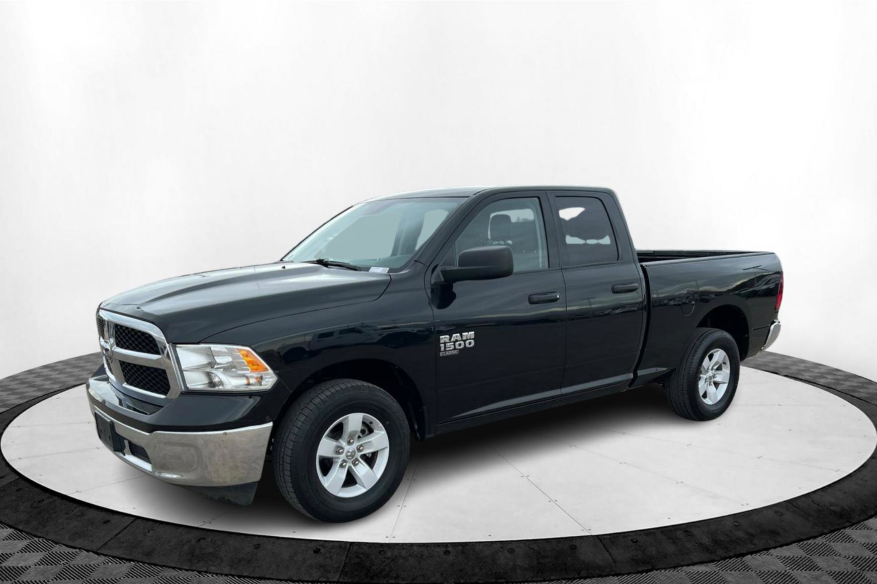 2024 RAM Ram 1500 Classic SLT's photo