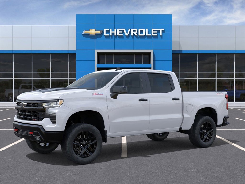 2025 Chevrolet Silverado 1500 LT Trail Boss photo 2