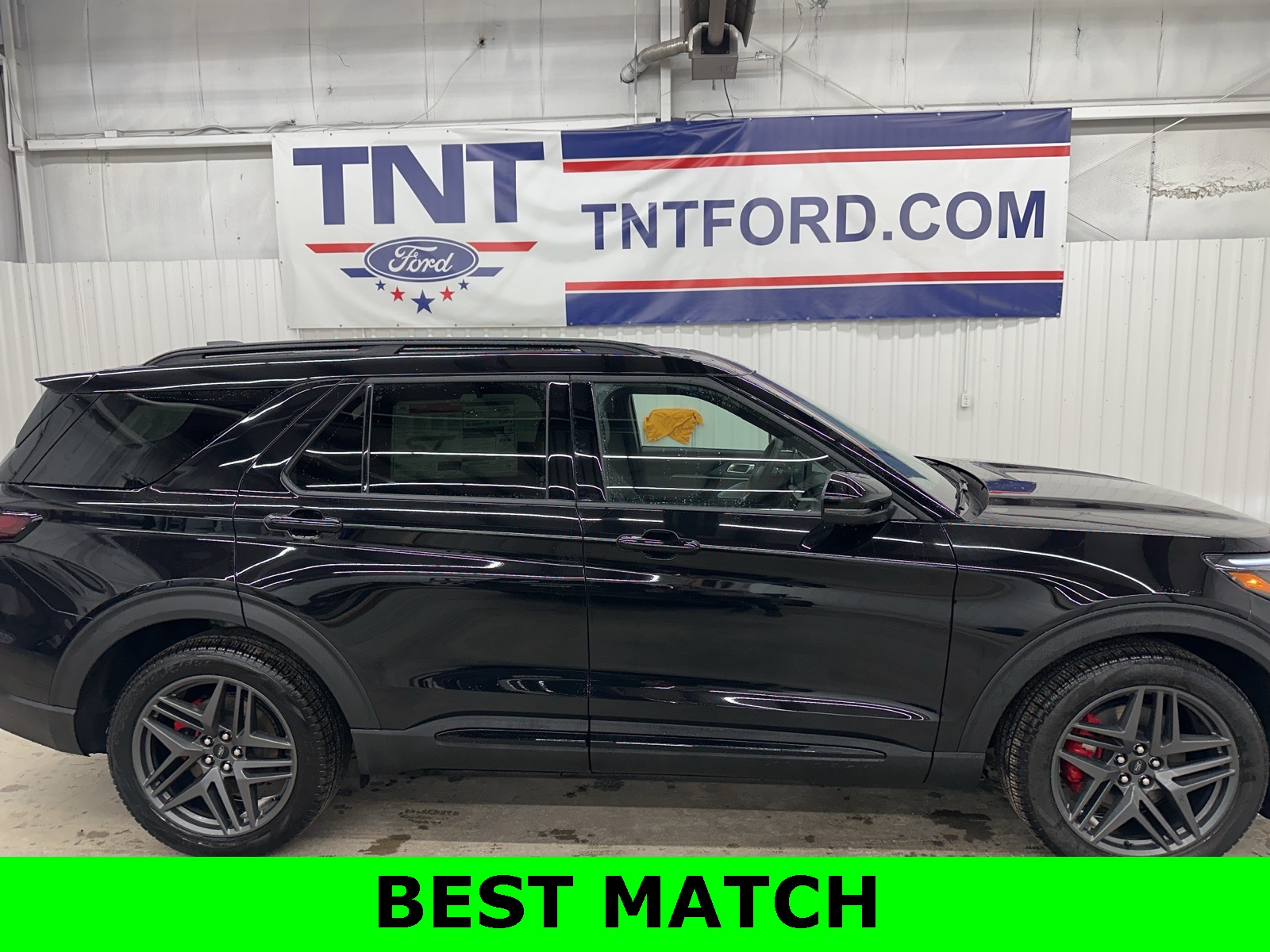 2026 Ford Explorer ST's photo