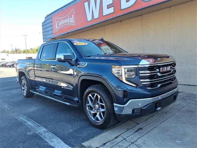 2022 GMC Sierra 1500 SLT