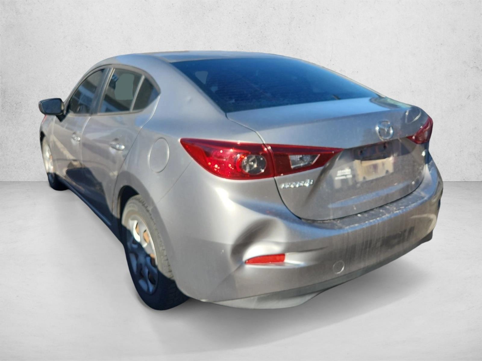 2015 Mazda Mazda3 i Sport photo 3