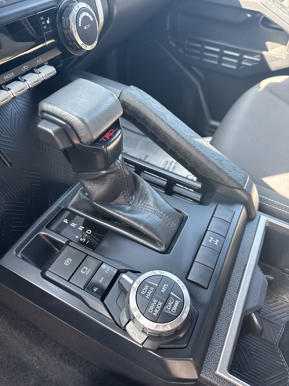 2024 Toyota Tacoma TRD Sport photo 10