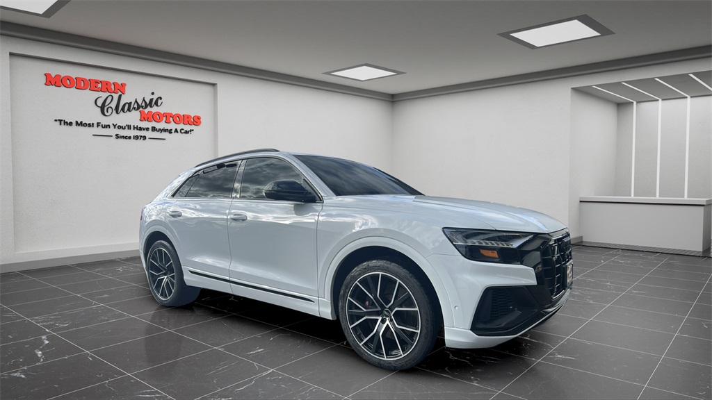 2023 Audi SQ8 Prestige's photo