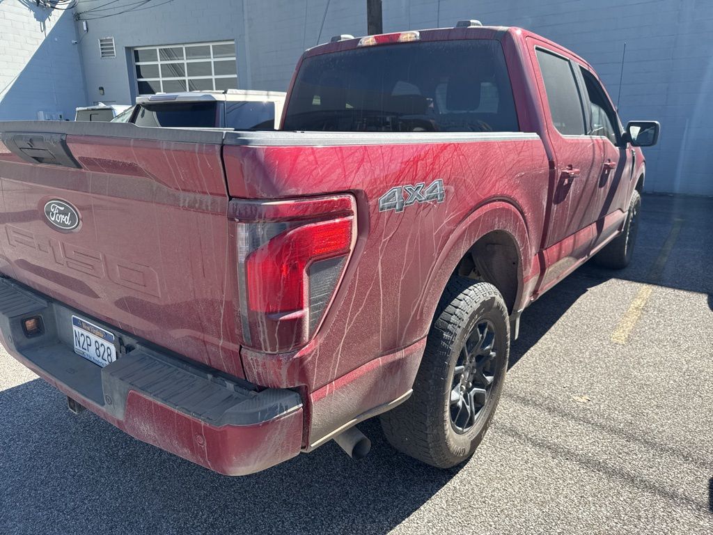 2025 Ford F-150 XLT photo 3