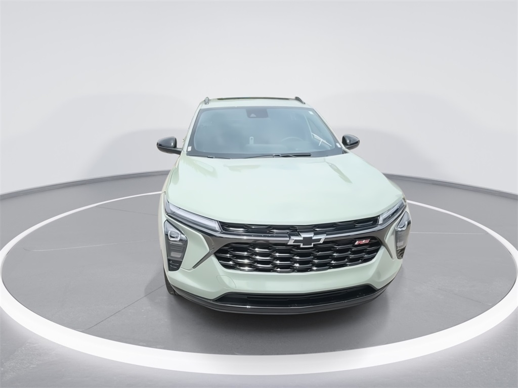 2024 Chevrolet Trax photo 3