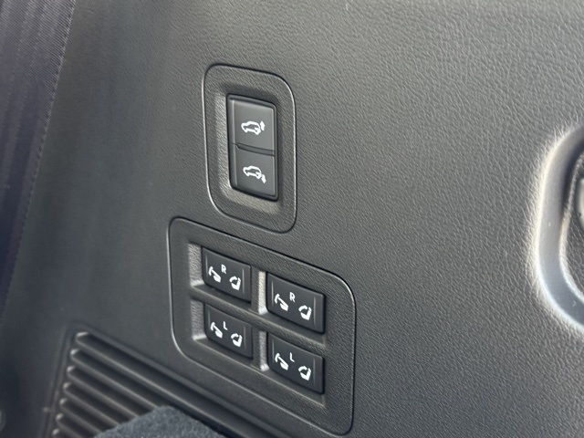 2025 Infiniti QX80 Sensory photo 8
