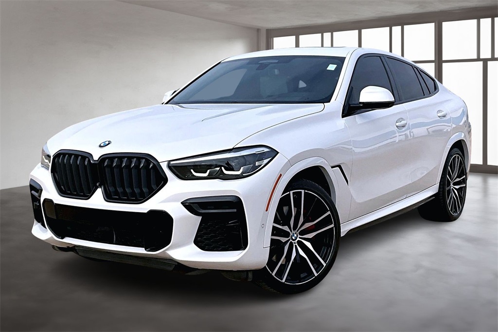 2023 BMW X6 40i's photo