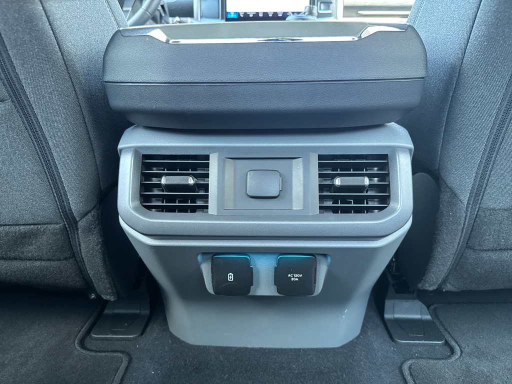 2025 Ford F-150 XLT photo 37
