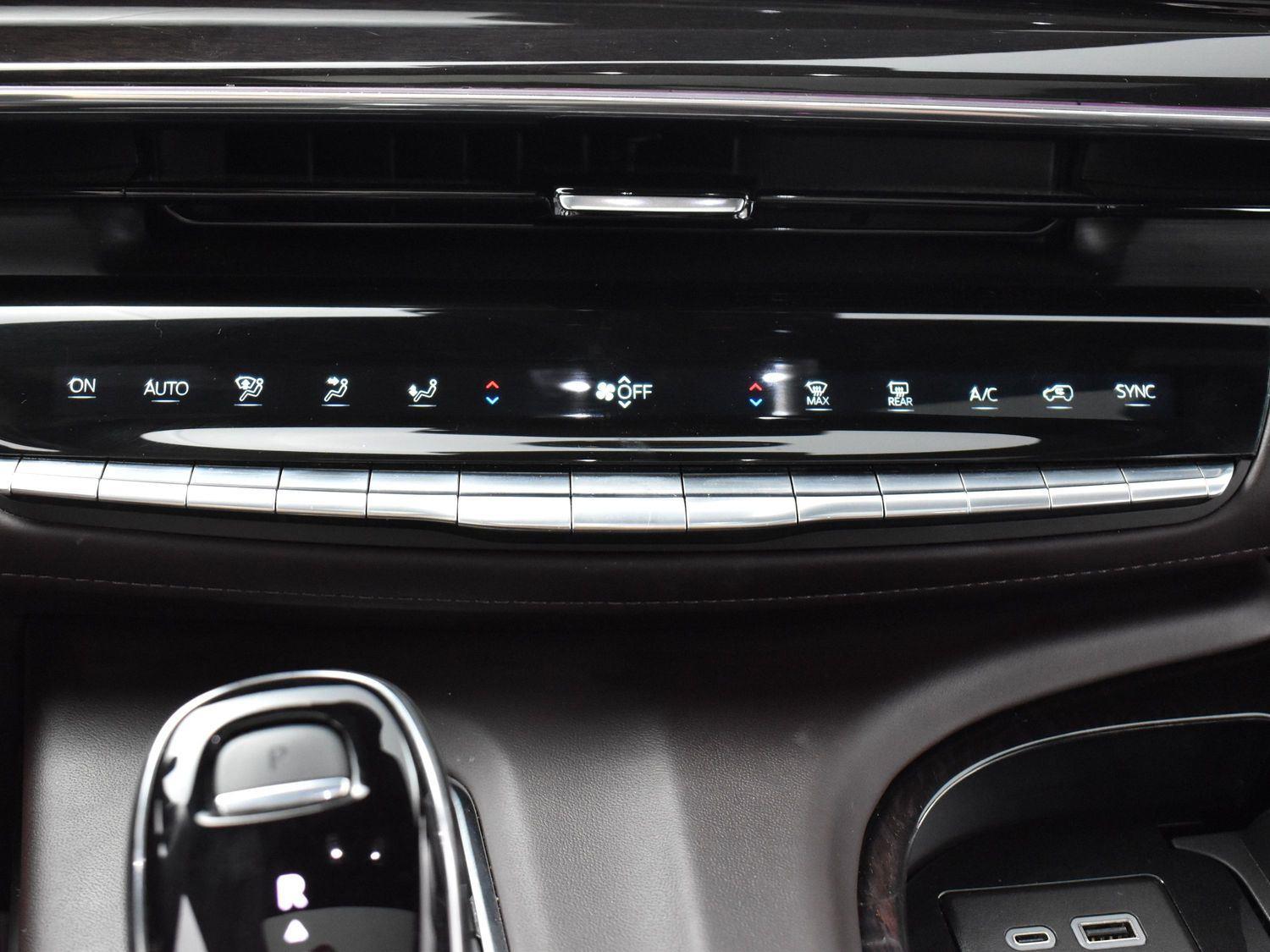 2024 Cadillac Escalade Sport Platinum photo 25
