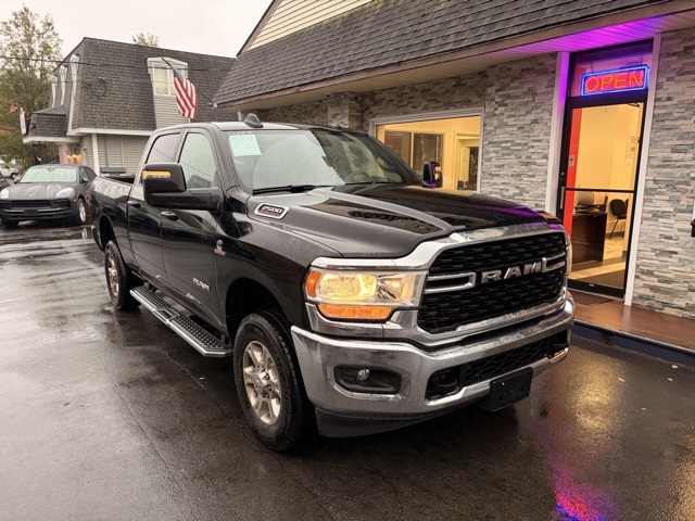 2024 Ram 2500 Big Horn photo 3