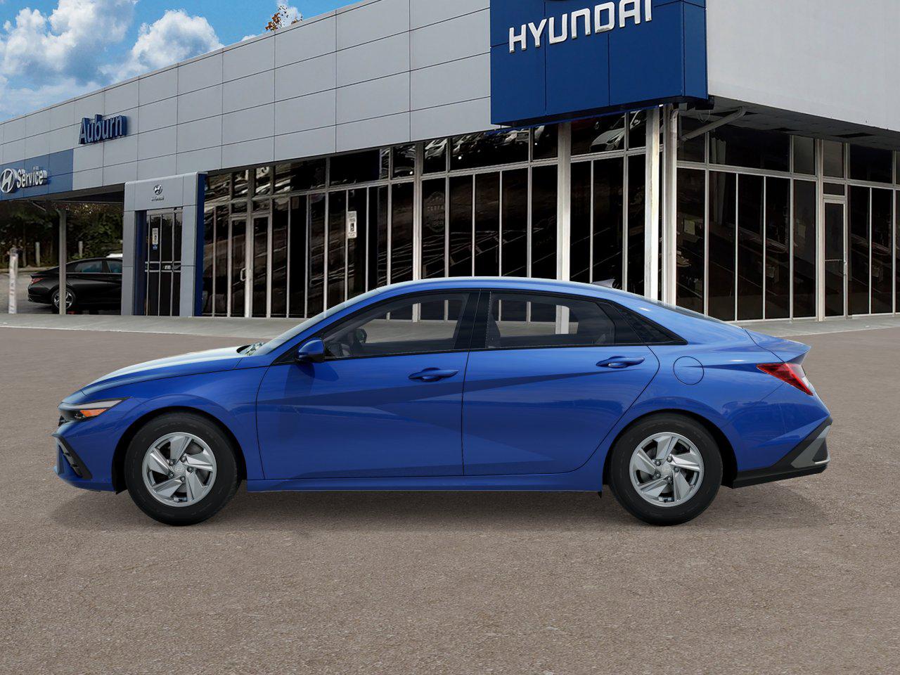2025 Hyundai Elantra SE photo 3
