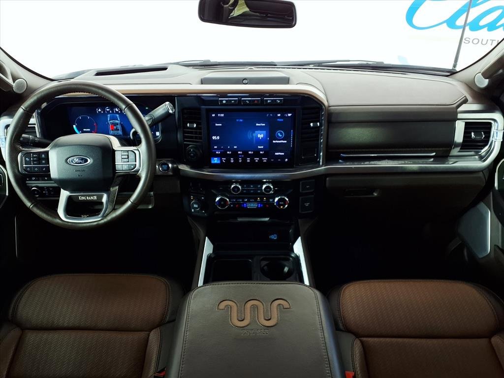 2024 Ford F-250 XL photo 3