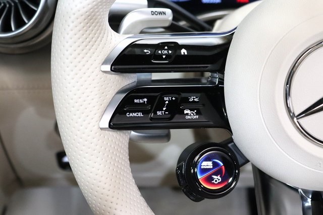 2022 Mercedes Benz SL AMG 63 photo 6