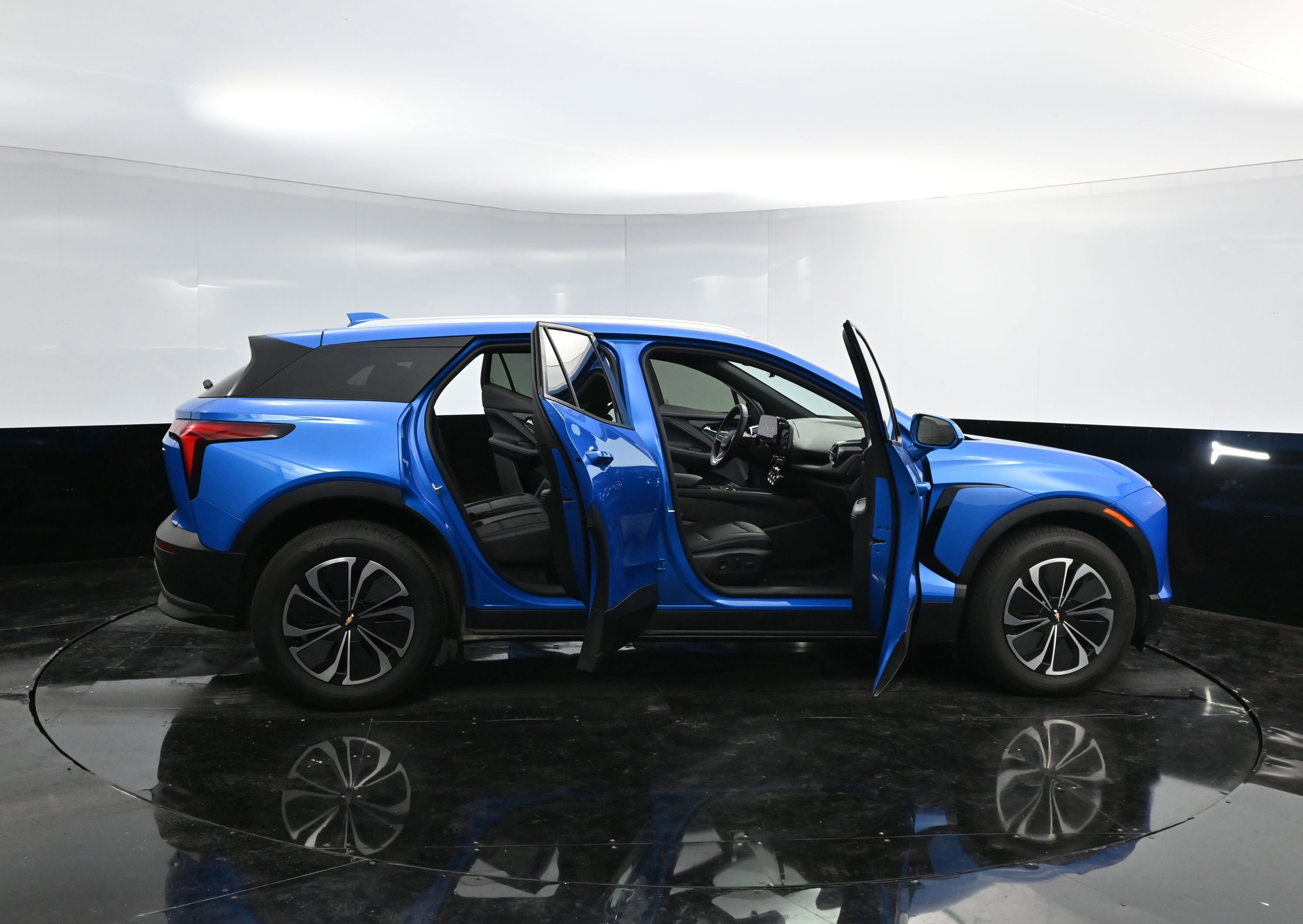 2024 Chevrolet Blazer EV photo 40