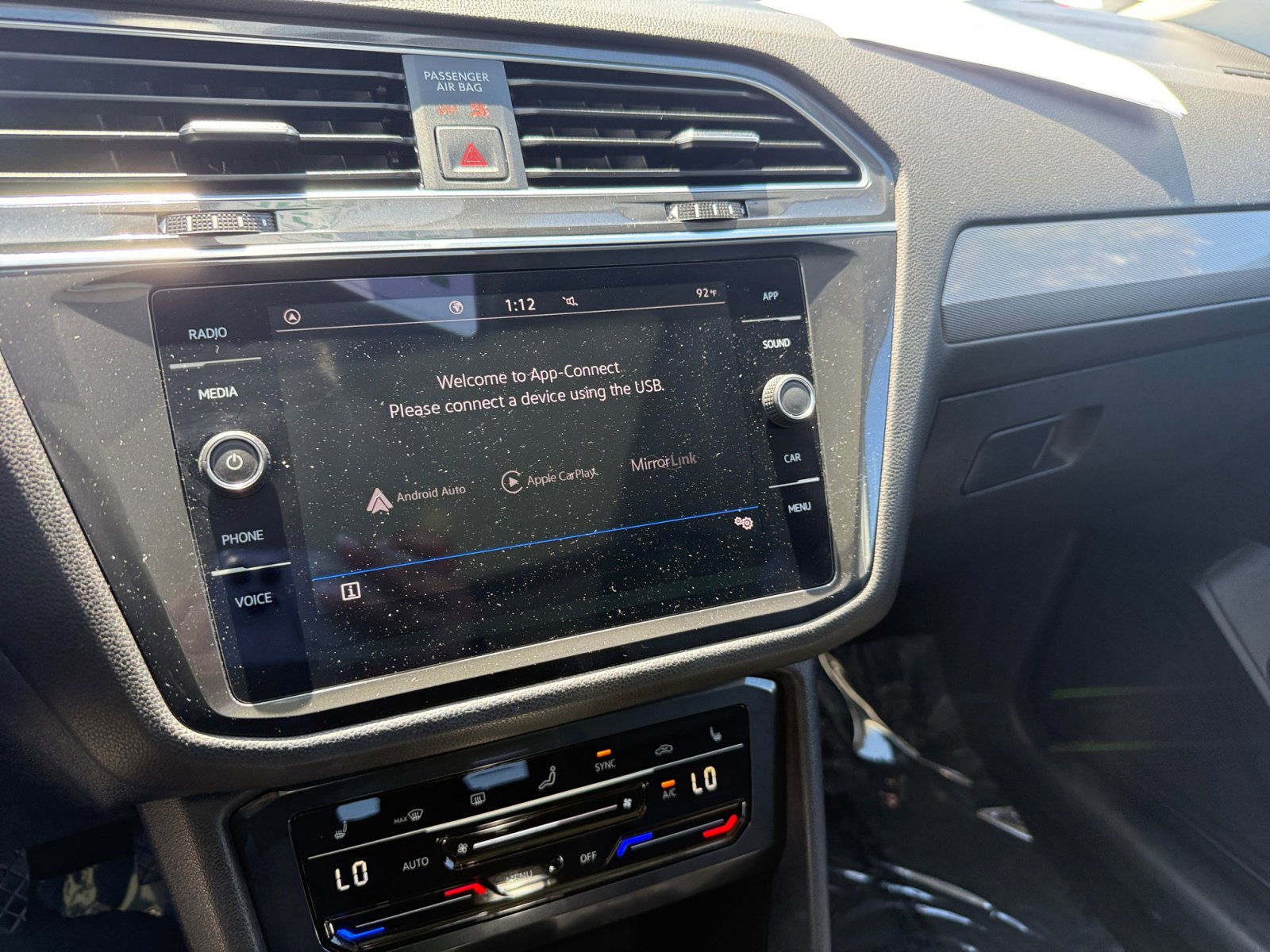 2022 Volkswagen Tiguan SE photo 12