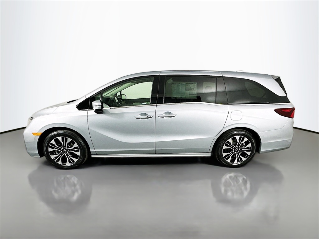 2026 Honda Odyssey Elite photo 4