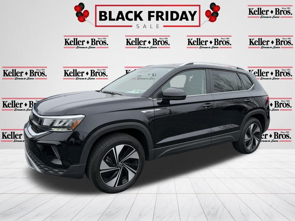 2024 Volkswagen Taos SE photo 2