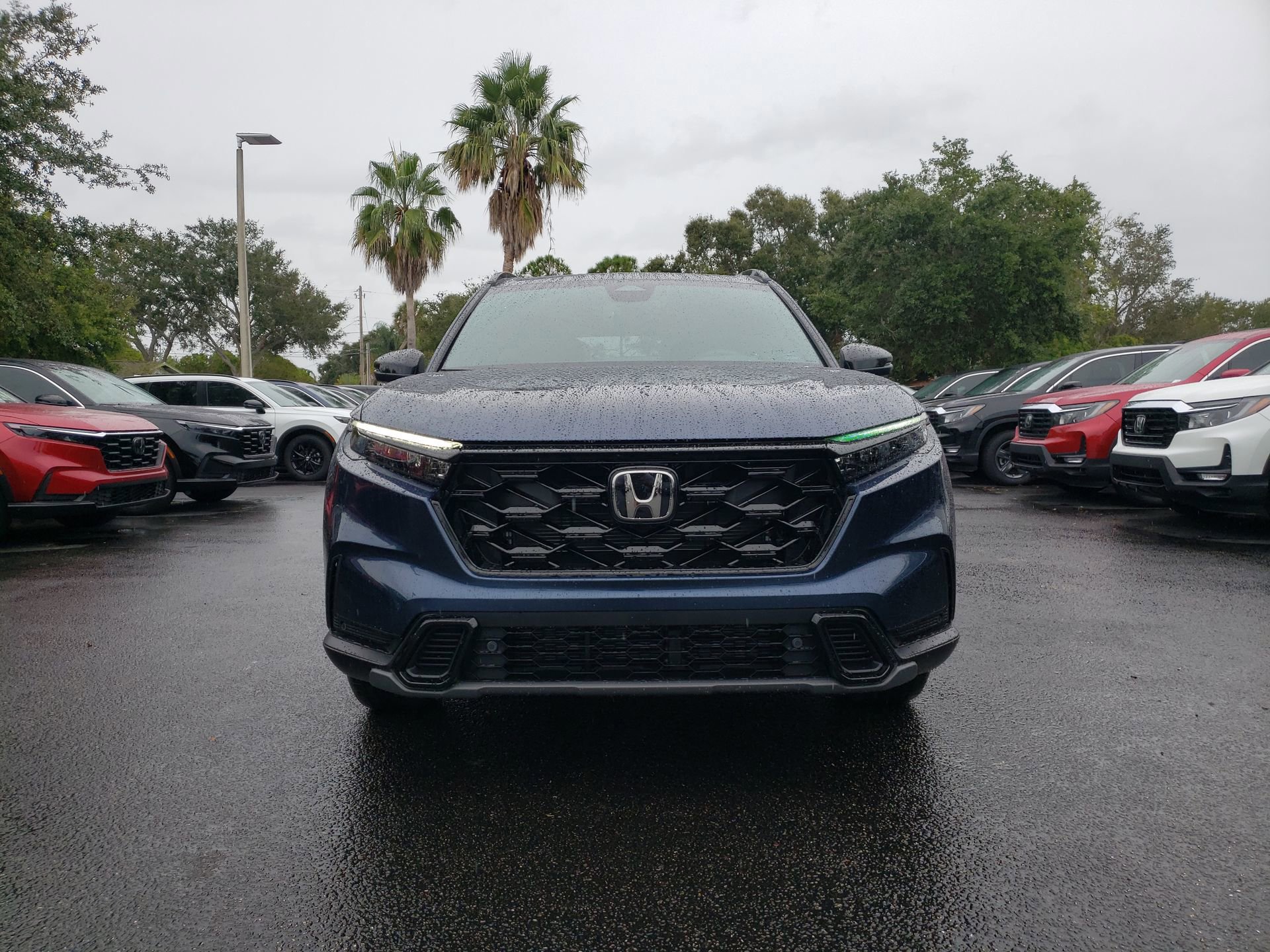 2025 Honda CR-V Hybrid Sport-L photo 2