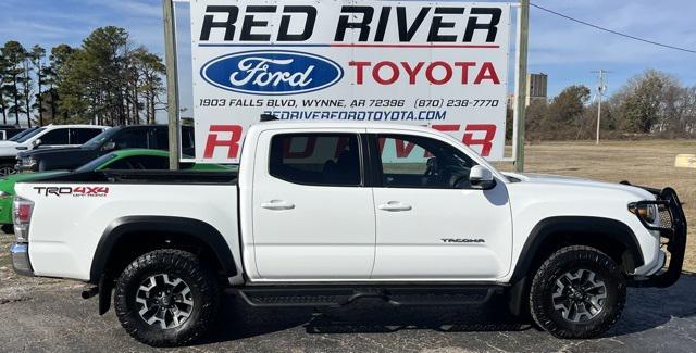 2023 Toyota Tacoma TRD Off Road's photo